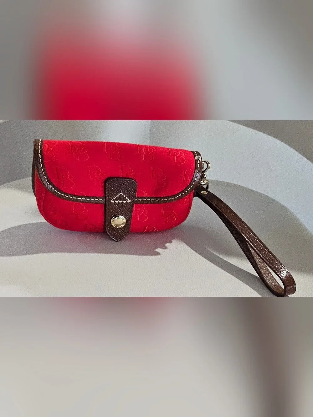 Dooney & Bourke Red Monogram Wristlet Pouch Brown Trim Smal Clutch Wallet.